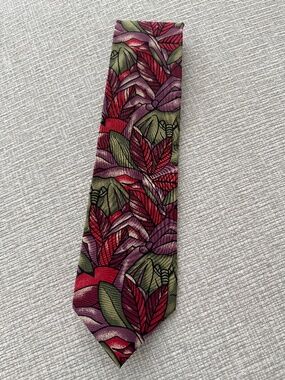 CARLO PALAZZI Men’s 100% Silk Italian Neck Tie